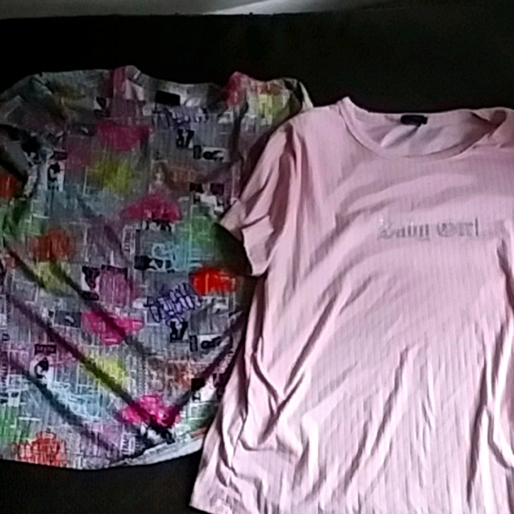 2 tops